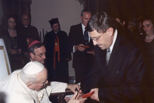 Priceless Lessons by Maxim Behar: A Story with Pope John Paul II
