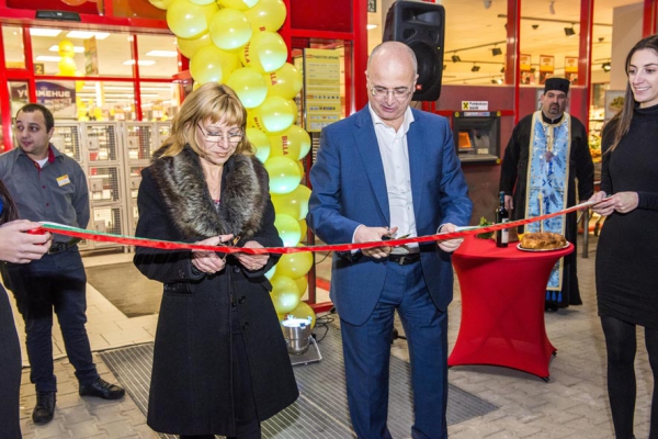BILLA and M3 with Unique Triple Store Opening in Sofia and Varna