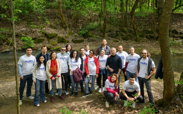 Earth Day 2024: Mars Bulgaria and “Kolektivat” Contributed to Improving Sofia’s South Park